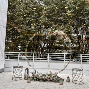 披露宴会場の大窓から見える位置にあるフォトスポットです。|778294さんのGRAN SUITE(グラン スイート)/FIVESTAR WEDDINGの写真(2574774)