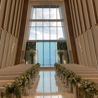 天気はやや曇り。