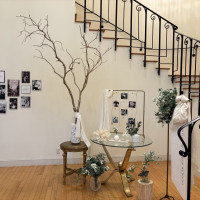 披露宴会場入口のフリースペース