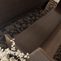 チャペルの椅子