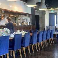 会場の様子(オープンキッチン側)