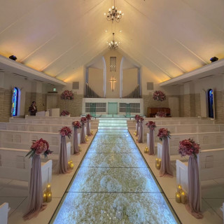 チャペル お花の床がきれいでした。