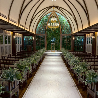 自然光が入っているようなチャペル