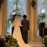 挙式会場で誓いのシーン