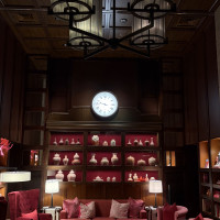 入ってすぐのロビー