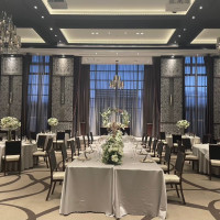 アメール披露宴会場テーブルイメージ