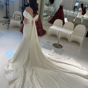 ウエディングドレスの試着をさせていただきました。|778493さんのザ・チェルシーの写真(2575945)