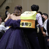 演出でビールサーバー持ちました