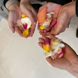 フラワーシャワー