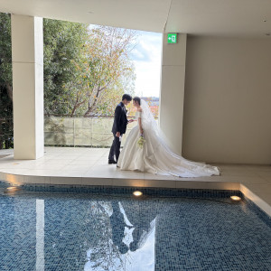 挙式会場に入る前の撮影|778516さんのミュゼ 四ツ池の写真(2576204)