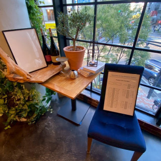 席次表やウェルカムボードもシンプルに飾れそうでよかった。