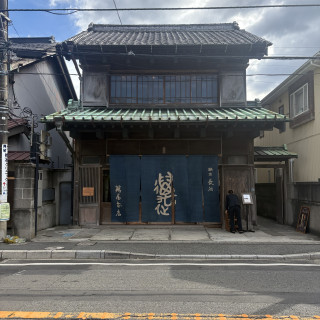 こんなに素敵な外観の式場はなかなかないと思います。