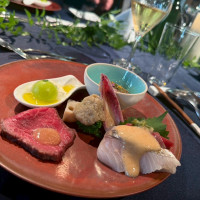 当日の前菜です。通常のメニューに追加しました