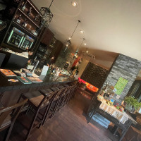 受付や待合スペースです