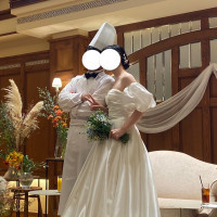 披露宴会場から見える厨房で新郎がフランベを披露していました