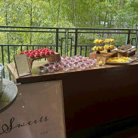スイーツビュッフェ
