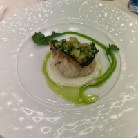 旬魚と小蕪のロティ　蛤のジュと共に