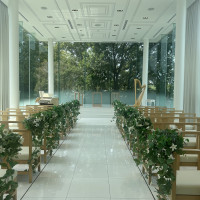 自然光が綺麗にはいるチャペル