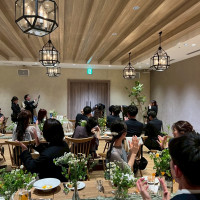 披露宴会場オリヴィエの入場方向の写真です。