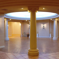 式のあとフラワーシャワーやる空間