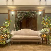 かすみ草と黄色オレンジ色でオーダーしました。