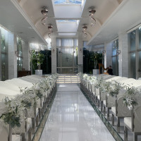 白ベースの開放的な空間