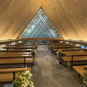 ヒノキで作られたチャペル|779244さんのザ・ガーデンオリエンタル・大阪の写真(2579096)