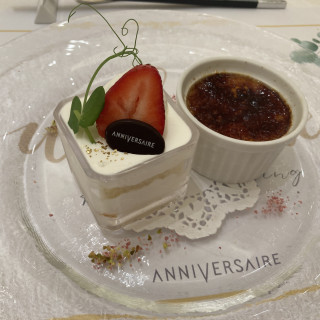 軽くて食べやすい生クリームのケーキ。