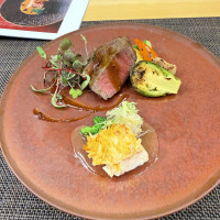 試食の肉料理、魚料理