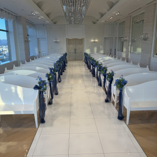 客席側を向いたイメージ写真