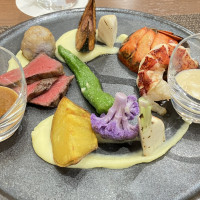 ウニのソースと酒粕のソース