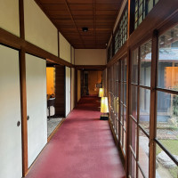 大広間内の雰囲気