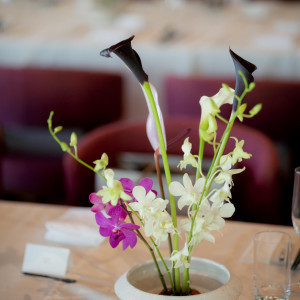 ゲストテーブルの装花|779369さんの高宮庭園茶寮の写真(2579569)
