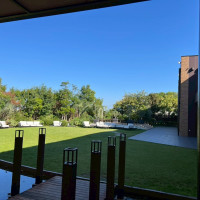 フラワーシャワーできるところ。綺麗。