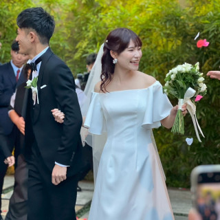 ガーデンでのフラワーシャワー