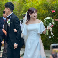 ガーデンでのフラワーシャワー