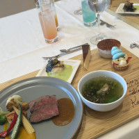 季節の食材を使っていてスイーツも可愛く目でも口でも楽しめた