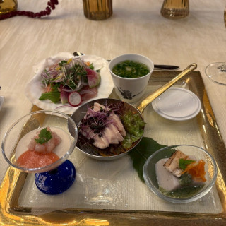 前菜の盛り合わせです。とても美味しかったです。