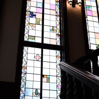大階段のステンドグラス