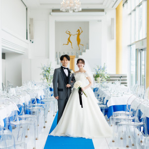 青いバージョンロードが映える会場！|779626さんのみなとみらい sea＆terrace ～DANZERO～の写真(2581699)