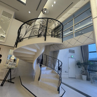 披露宴会場の螺旋階段