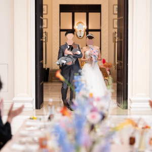 披露宴入場|779661さんのベイサイド迎賓館（神戸）/テイクアンドギヴ・ニーズウェディングの写真(2581679)