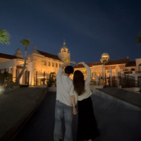 マリゾン前（夜のライトアップ）