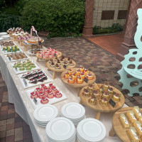 ガーデンでのケーキビュッフェです