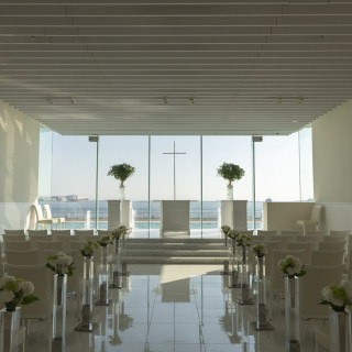 チャペルから水平線が見渡せます