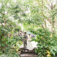 挙式の退場時のシーン