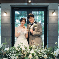 披露宴会場の新郎新婦