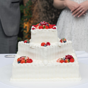 ケーキ|779744さんのアーモニーアグレアーブル(旧:マノワール・ディノ)/テイクアンドギヴ・ニーズウェディングの写真(2582320)