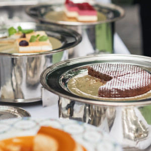 デザートビュッフェ|779744さんのアーモニーアグレアーブル(旧:マノワール・ディノ)/テイクアンドギヴ・ニーズウェディングの写真(2582318)