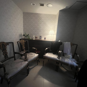 挙式時両親と共に待機するようです|779766さんのアイルマリー横浜の写真(2582395)